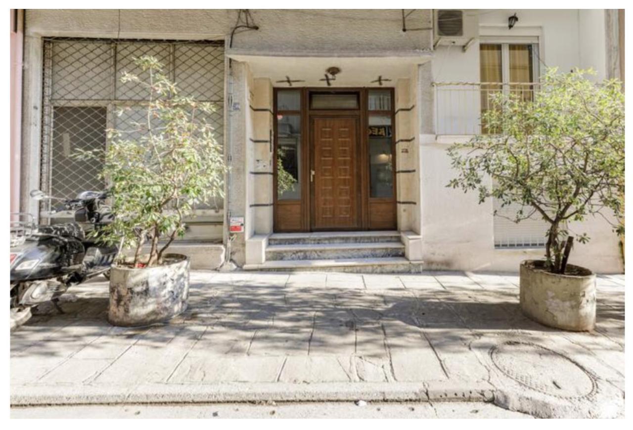 Lovely Small Apartment #2 เทสซาโลนิกิ ภายนอก รูปภาพ
